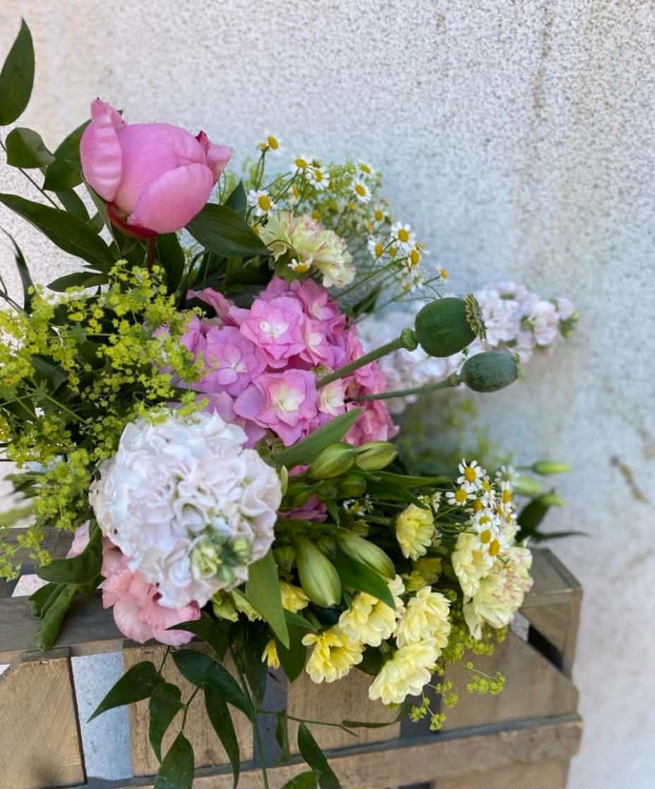 Bukett i rosa och vitt