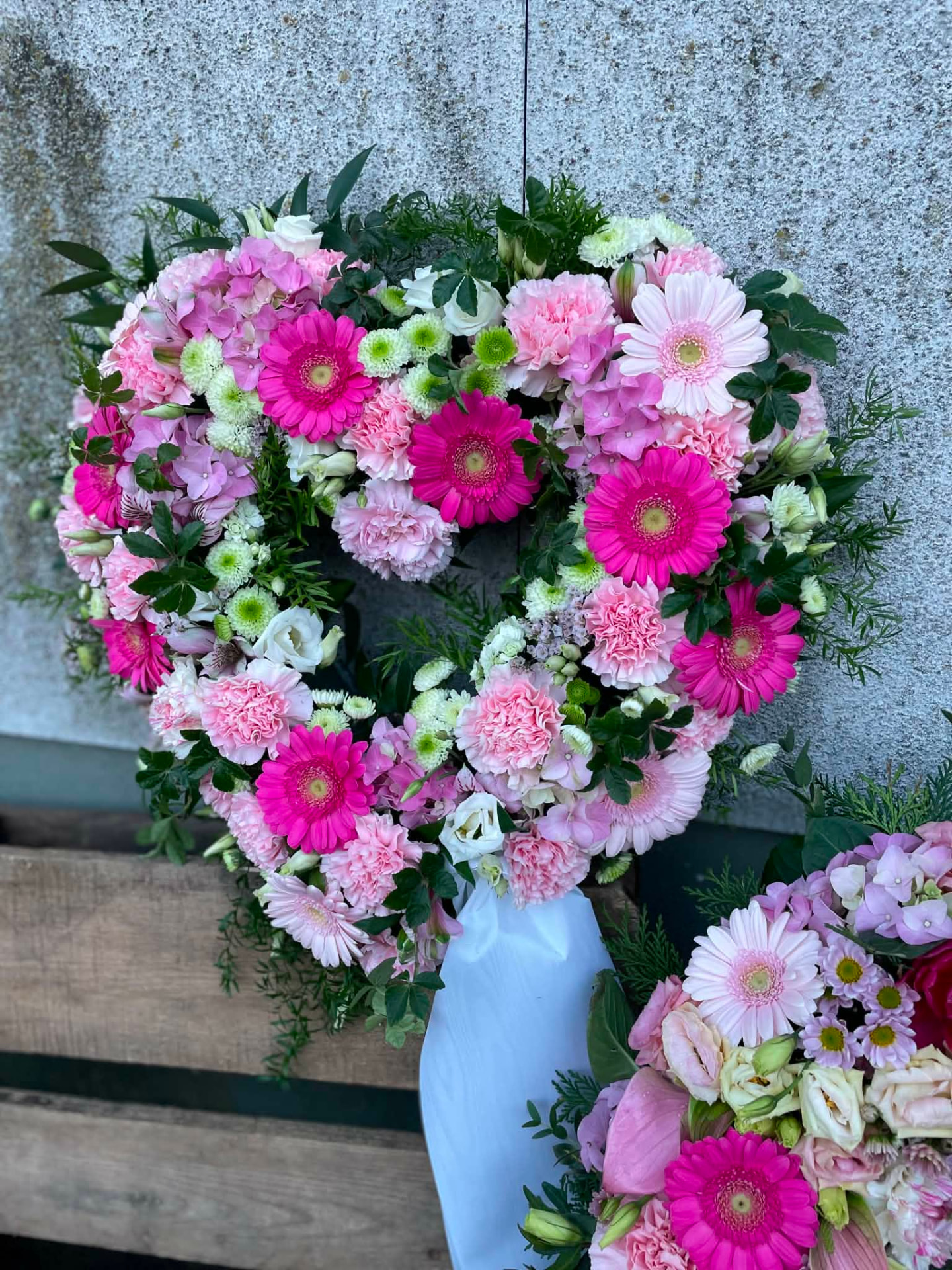 HJÄRTA MED ROSA GERBERA